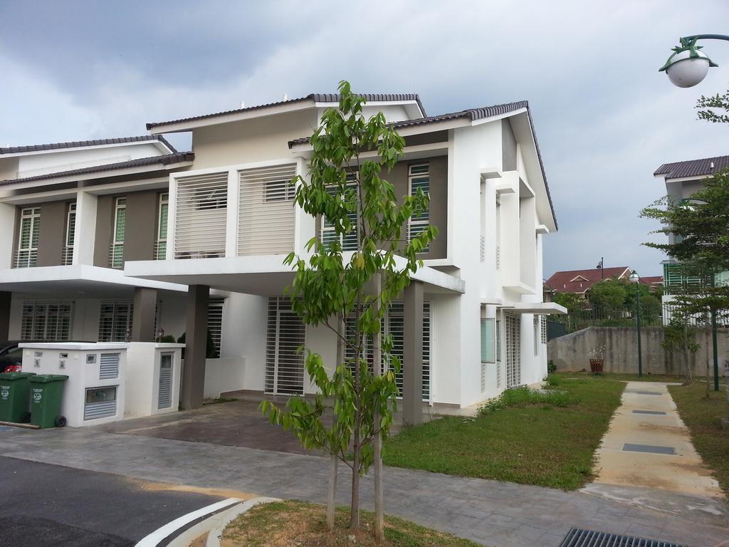 Masayu Putrajaya Homestay Exterior foto